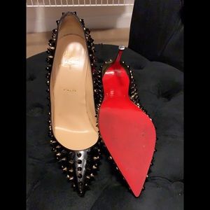 Christian Louboutin - Spiked Follies ❤️